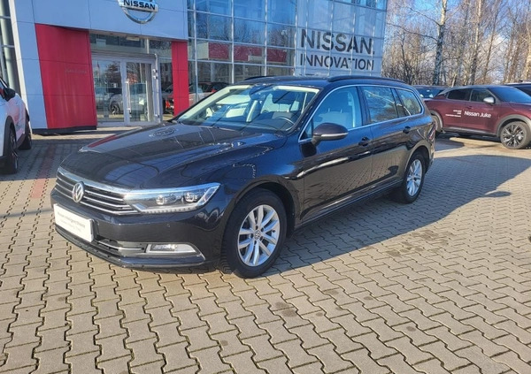 Volkswagen Passat cena 69900 przebieg: 148000, rok produkcji 2019 z Międzylesie małe 326